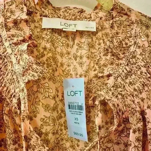 LOFT Tops - New Ann Taylor Loft Women’s Petite XS Floral Ruffle Blouse  W/Camisole